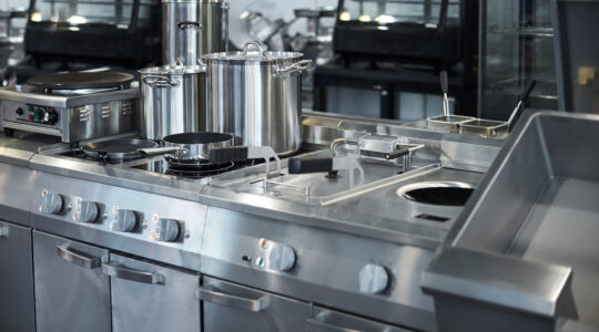 matériel de cuisine en inox